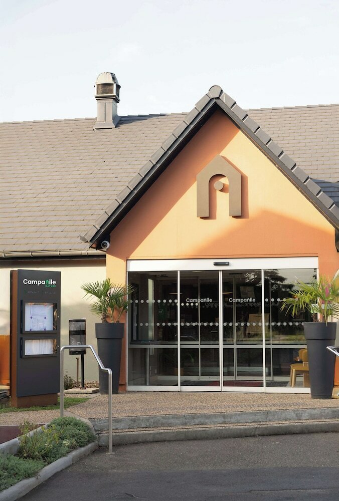 Фото Campanile Cergy Saint Christophe