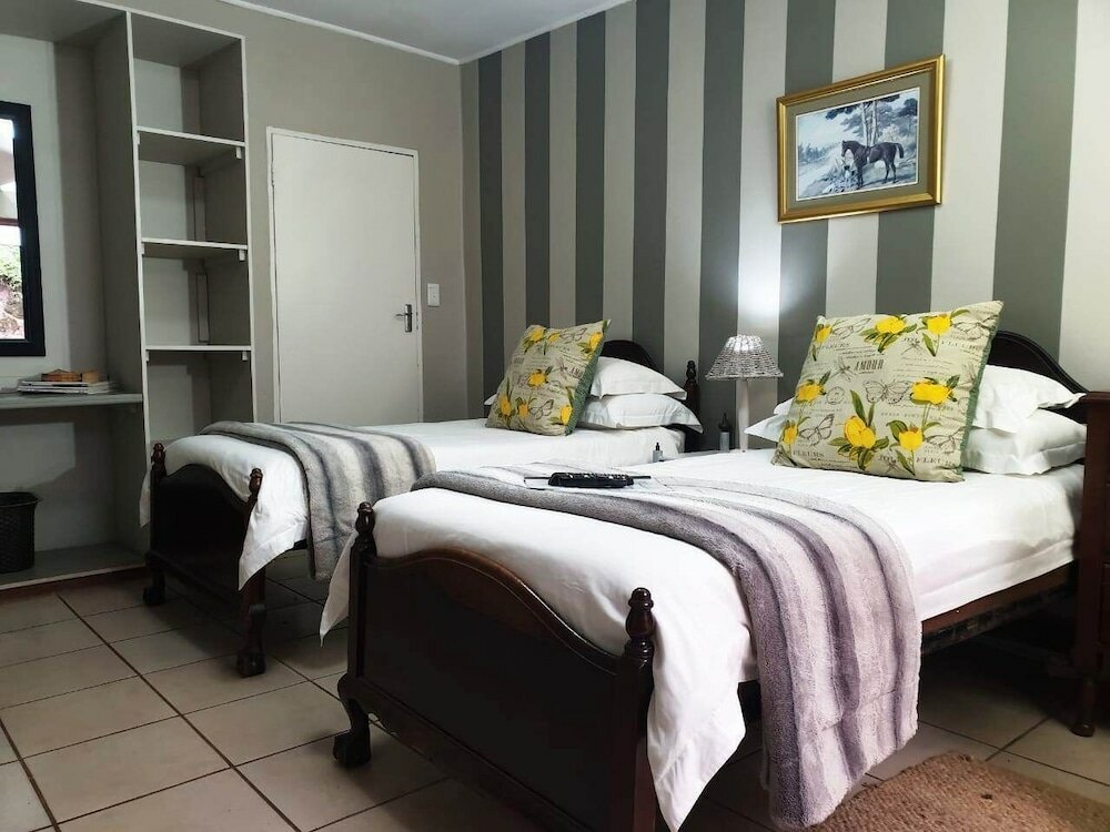 Фото Misty Mountains