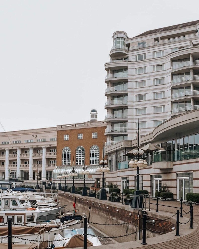 Фото The Chelsea Harbour Hotel and SPA