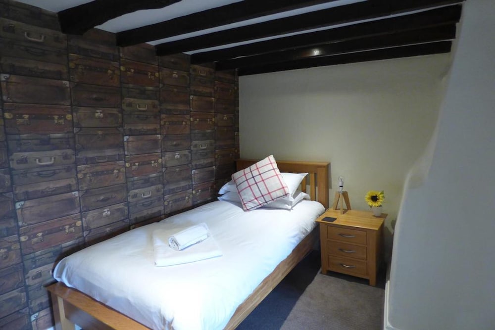 Фото Oyo Unicorn Inn