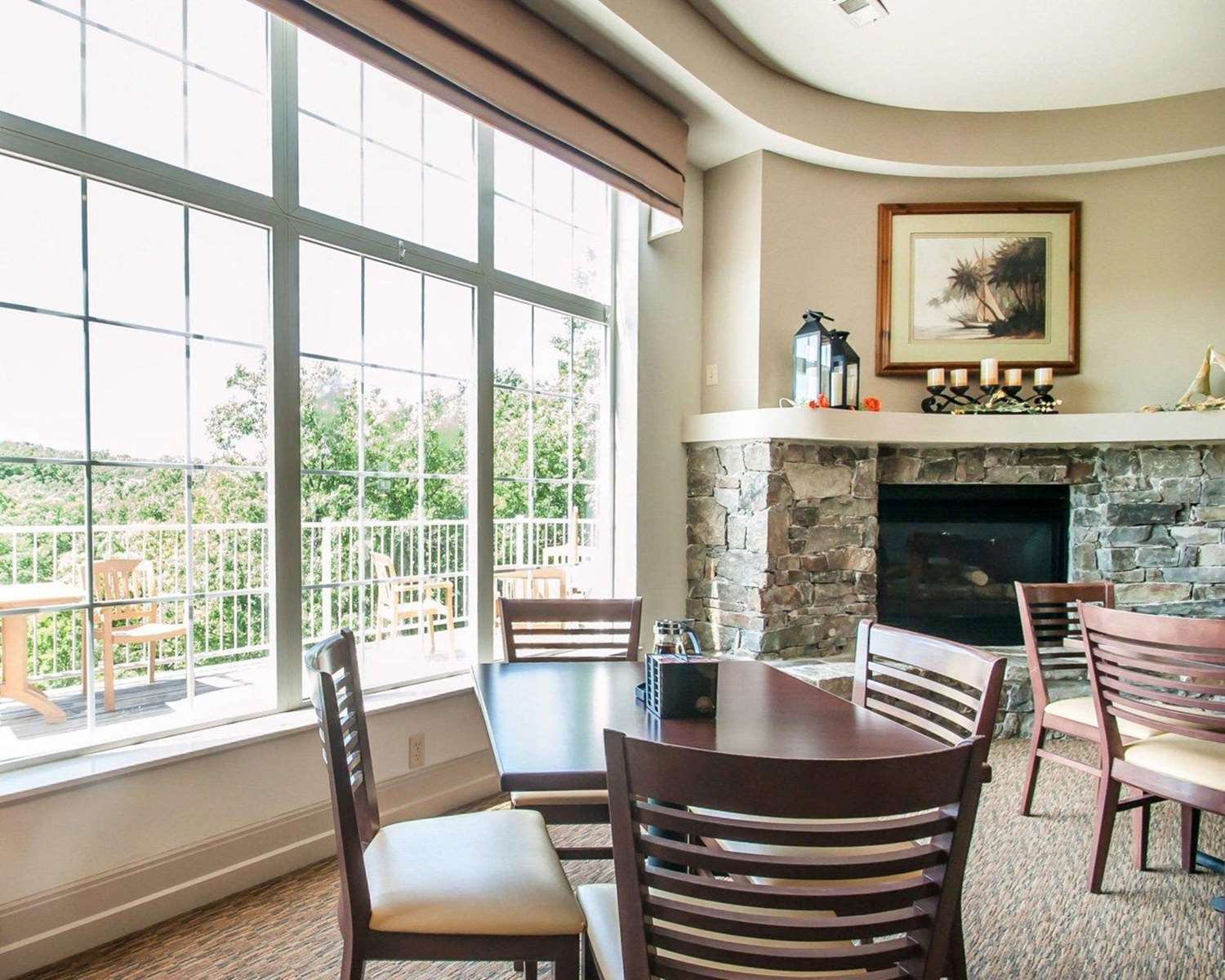 Фото Sleep Inn & Suites Lake of the Ozarks