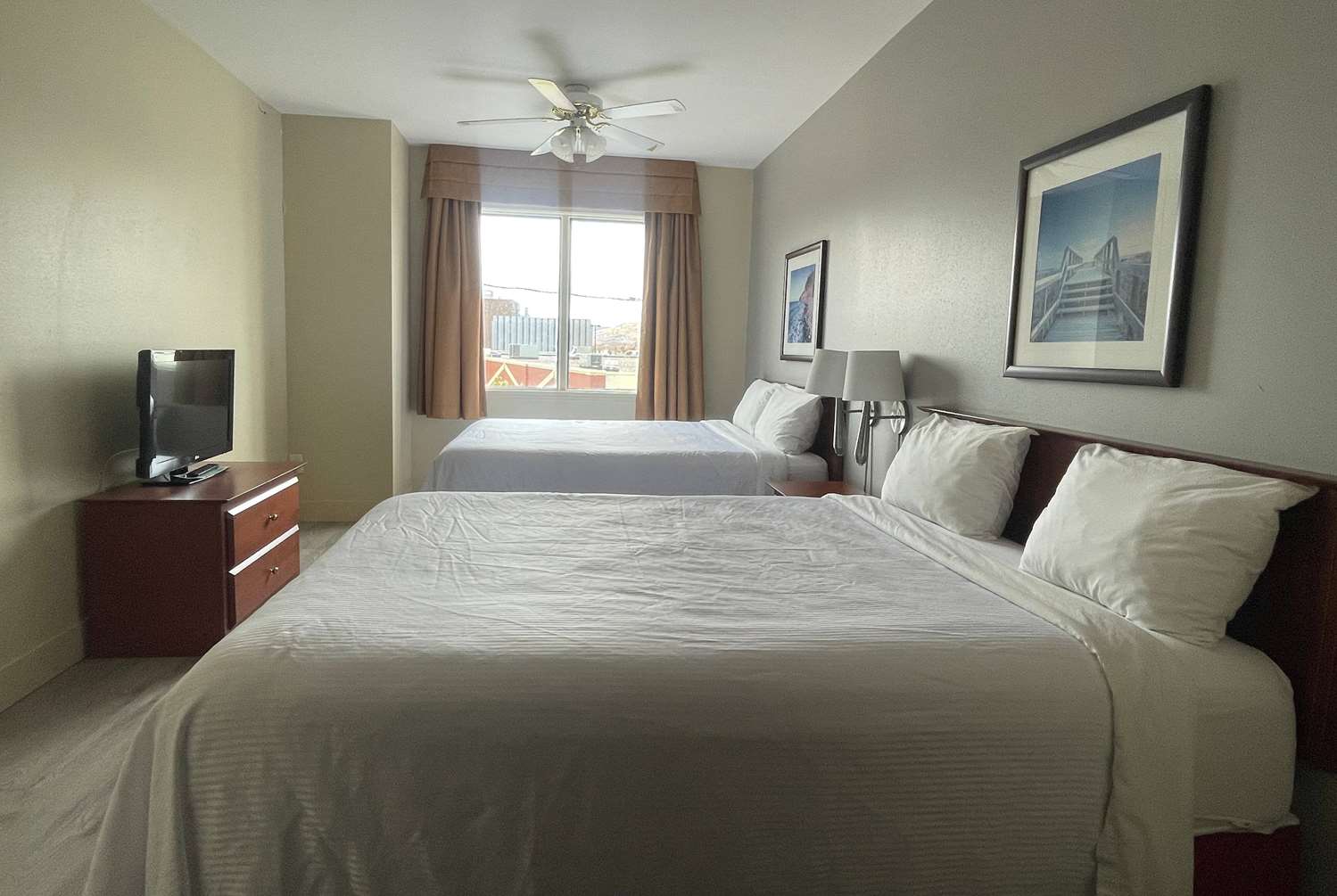 Фото Super 8 by Wyndham Campbellton NB