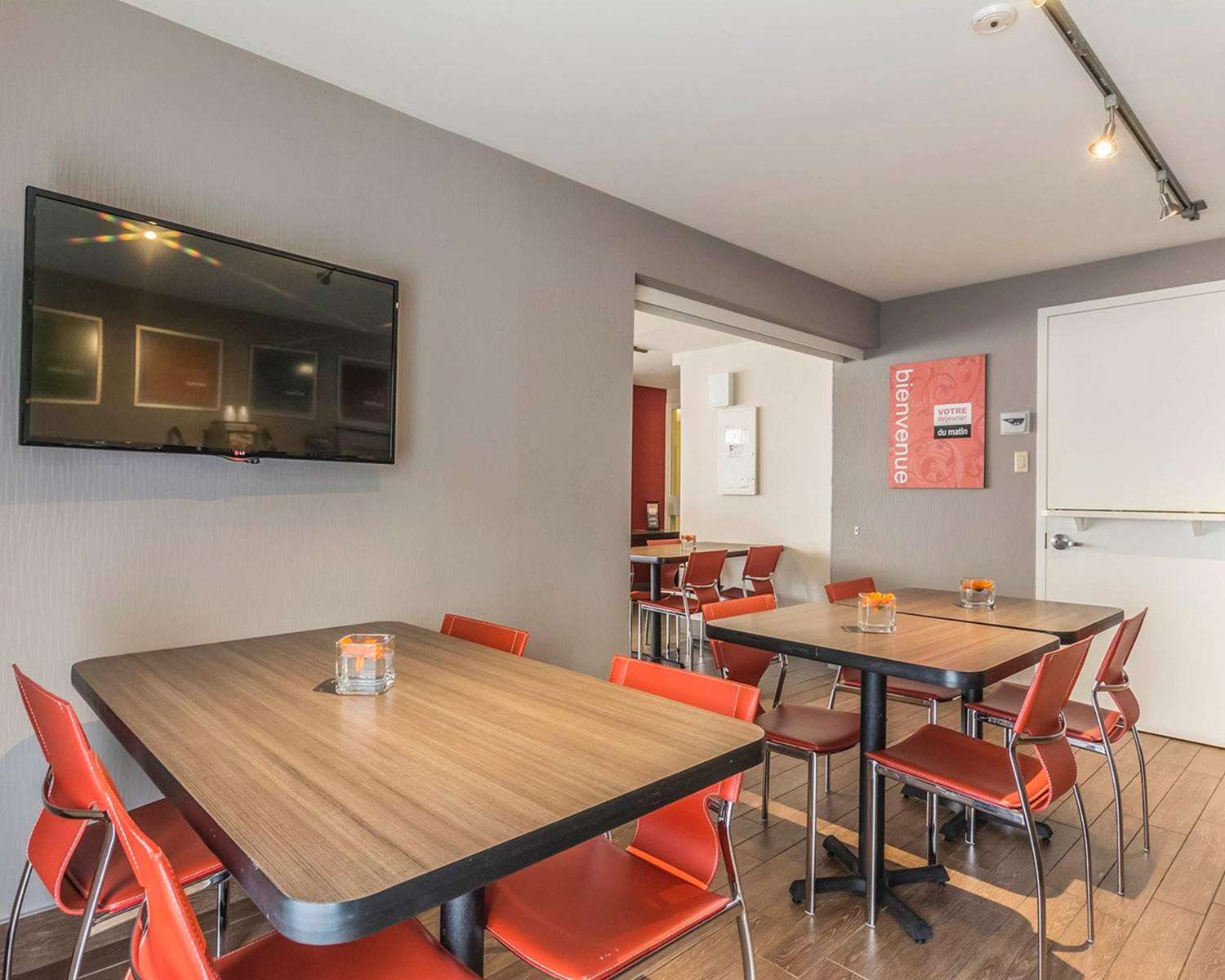 Фото Comfort Inn Drummondville