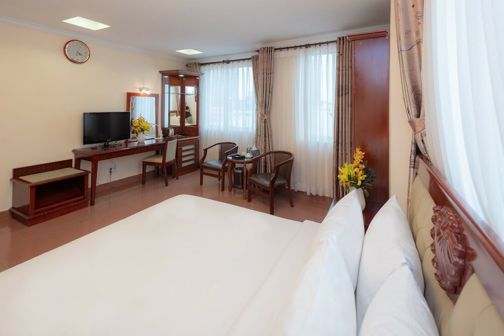 Фото Bon Ami Hotel