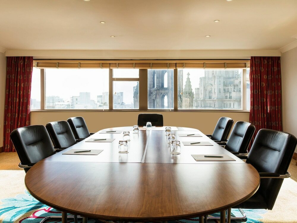 Фото Mercure Liverpool Atlantic Tower Hotel