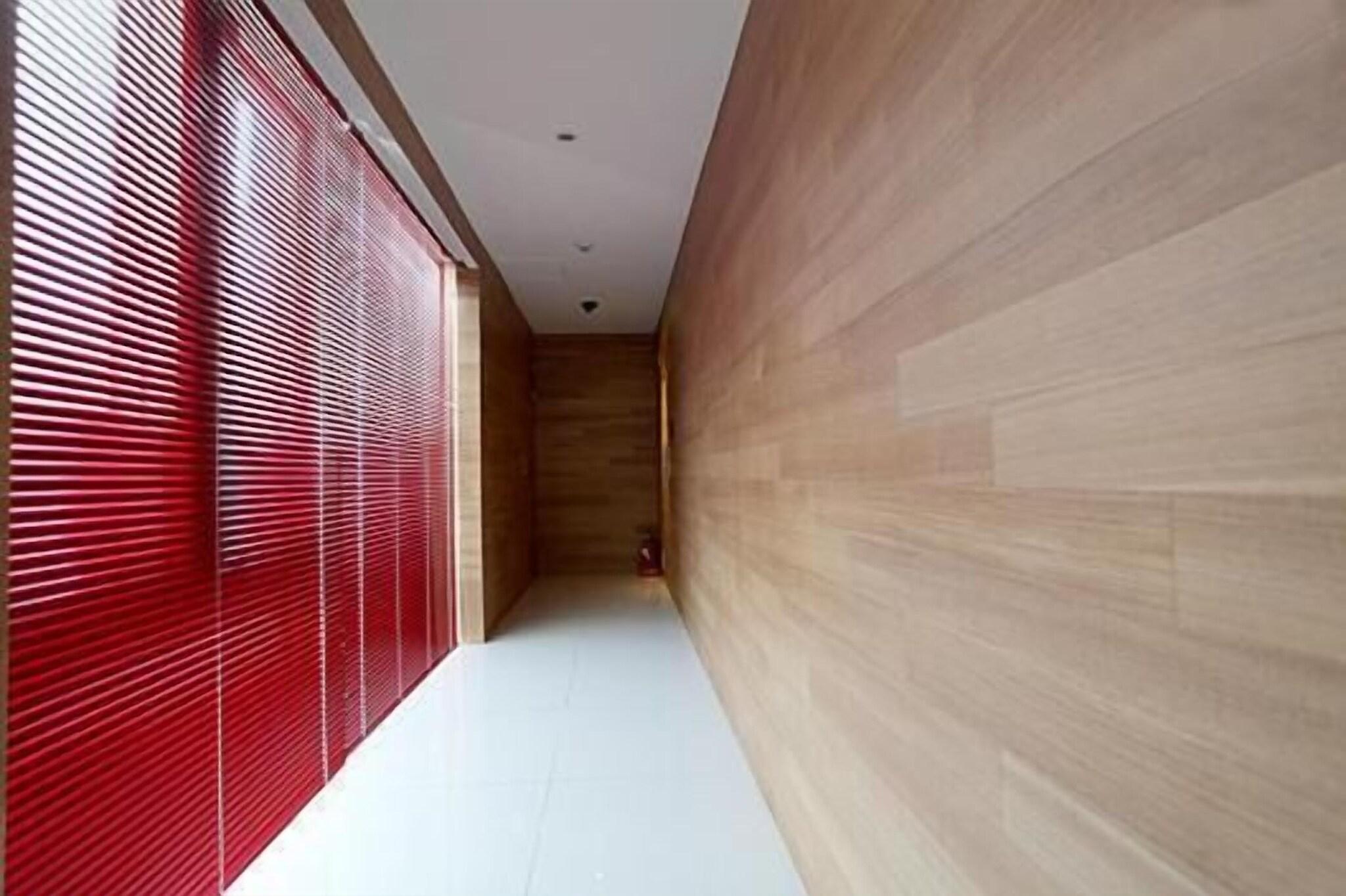 Фото Lavilla Hotel