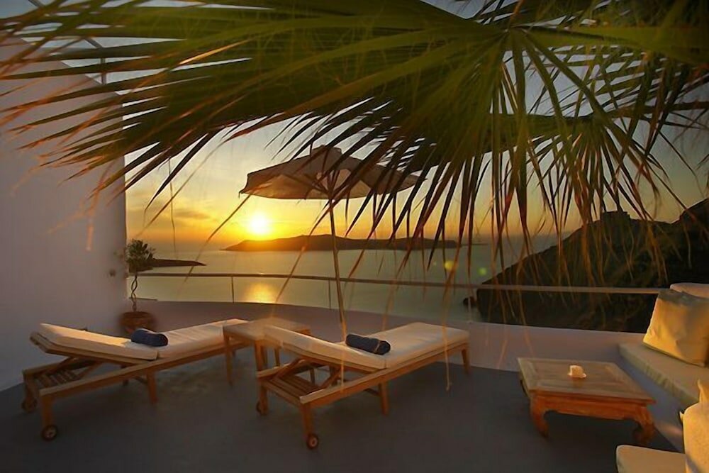 Фото Ikastikies Suites
