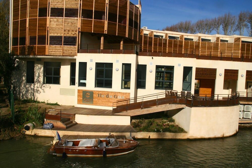 Фото Iles du Gua Suites