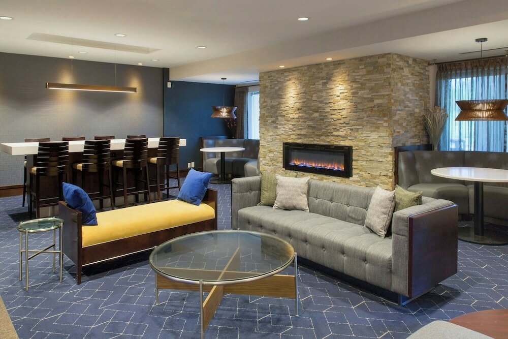 Фото Courtyard by Marriott Buffalo Amherst/University