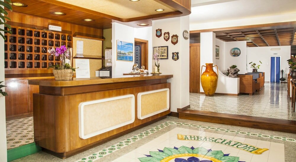 Фото Hotel Ambasciatori