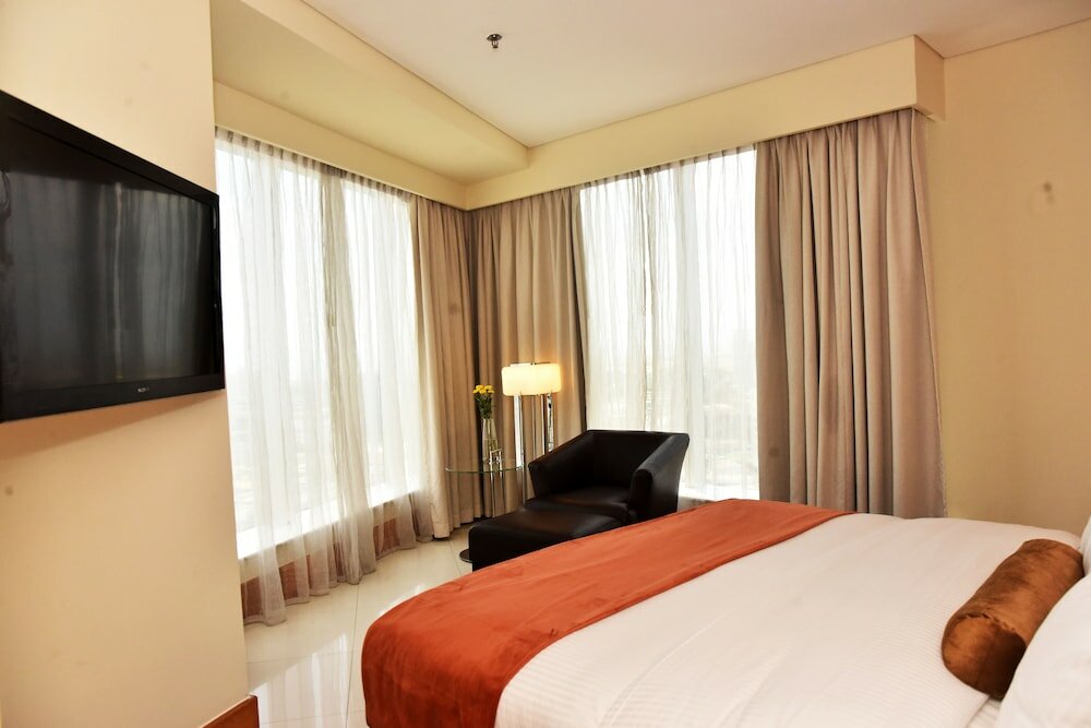 Фото Lagos Continental Hotel