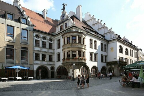 Гостиница Pullman Munich в Мюнхене