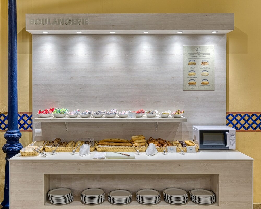 Фото Senator Huelva Hotel