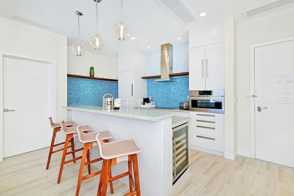 Фото Margaritaville Beach Resort Nassau