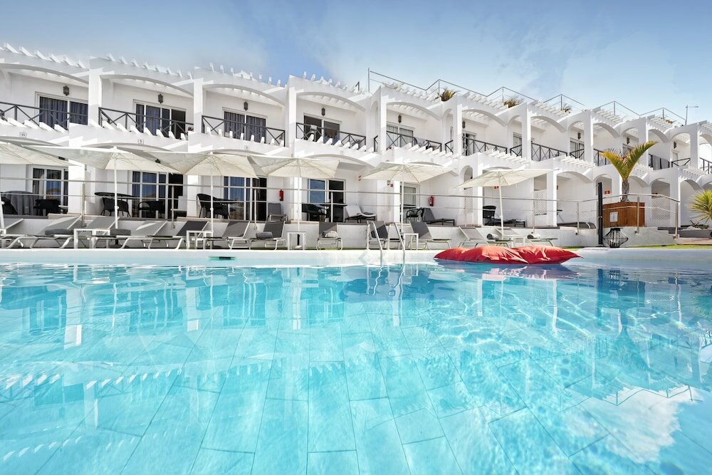 Фото Vista Bonita Gay & Lesbian only Resort