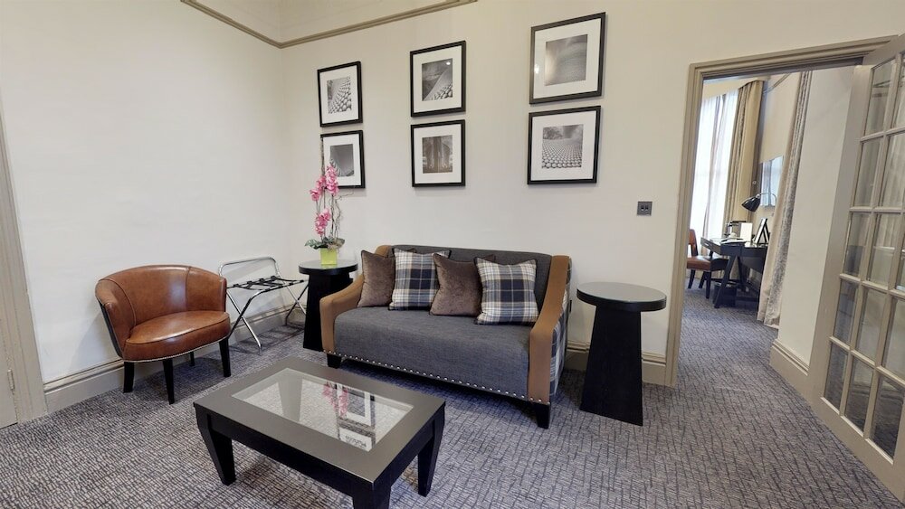 Фото Macdonald Burlington Hotel