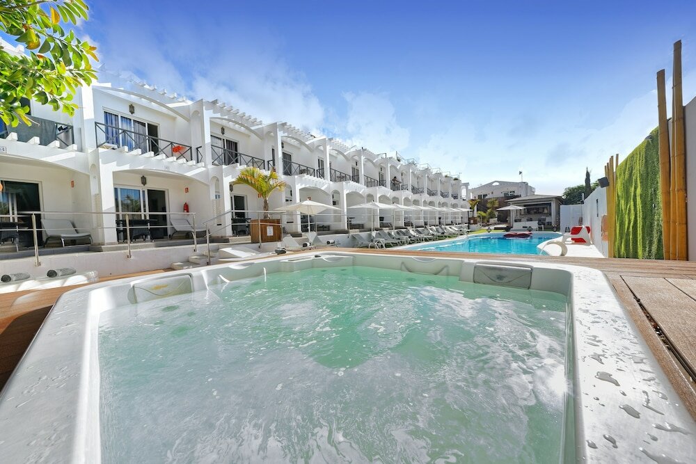 Фото Vista Bonita Gay & Lesbian only Resort