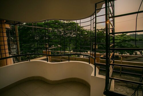 Гостиница Tropical Daisy в Дакке