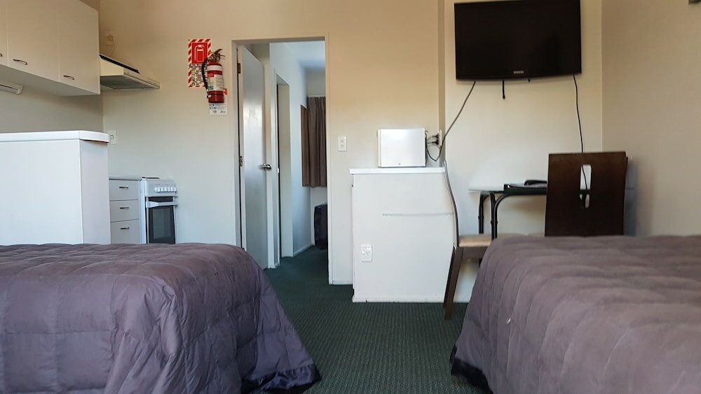 Фото 88 Wallace Court Motel