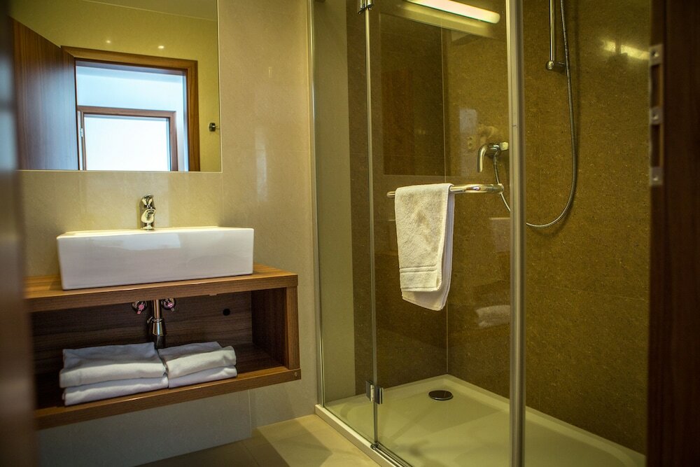 Фото Hotel Saffron