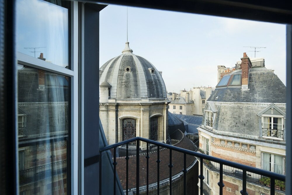 Фото Hotel Lumen Paris Louvre