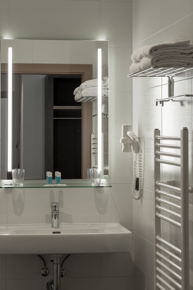 Фото Lucia Hotel