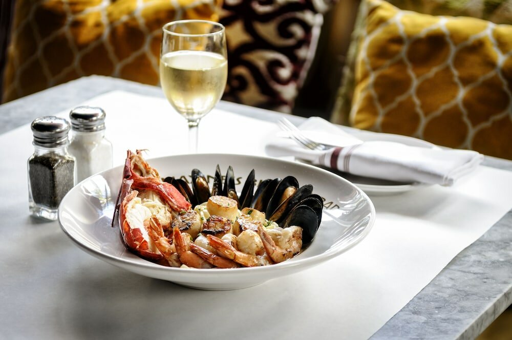 Фото Catalina Hotel & Beach Club