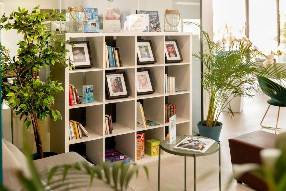 Фото Golden Tulip Martigues Provence