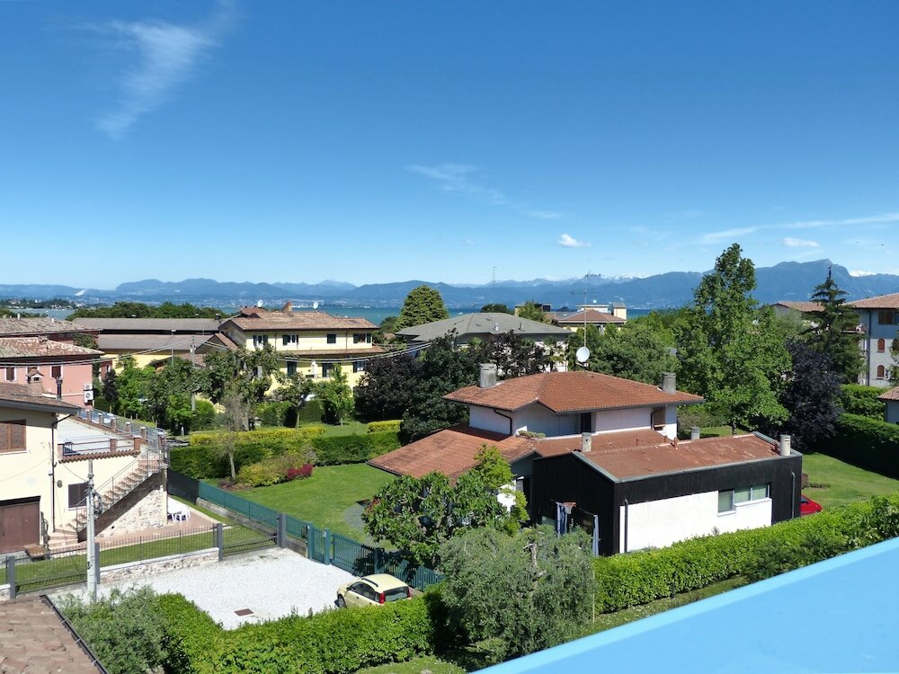 Фото Meet Gardalake Hostel