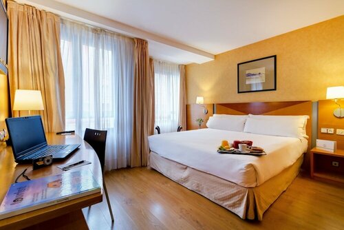 Внешний вид отеля Oca Villa de Avilés Hotel в Авилесе, фото 2