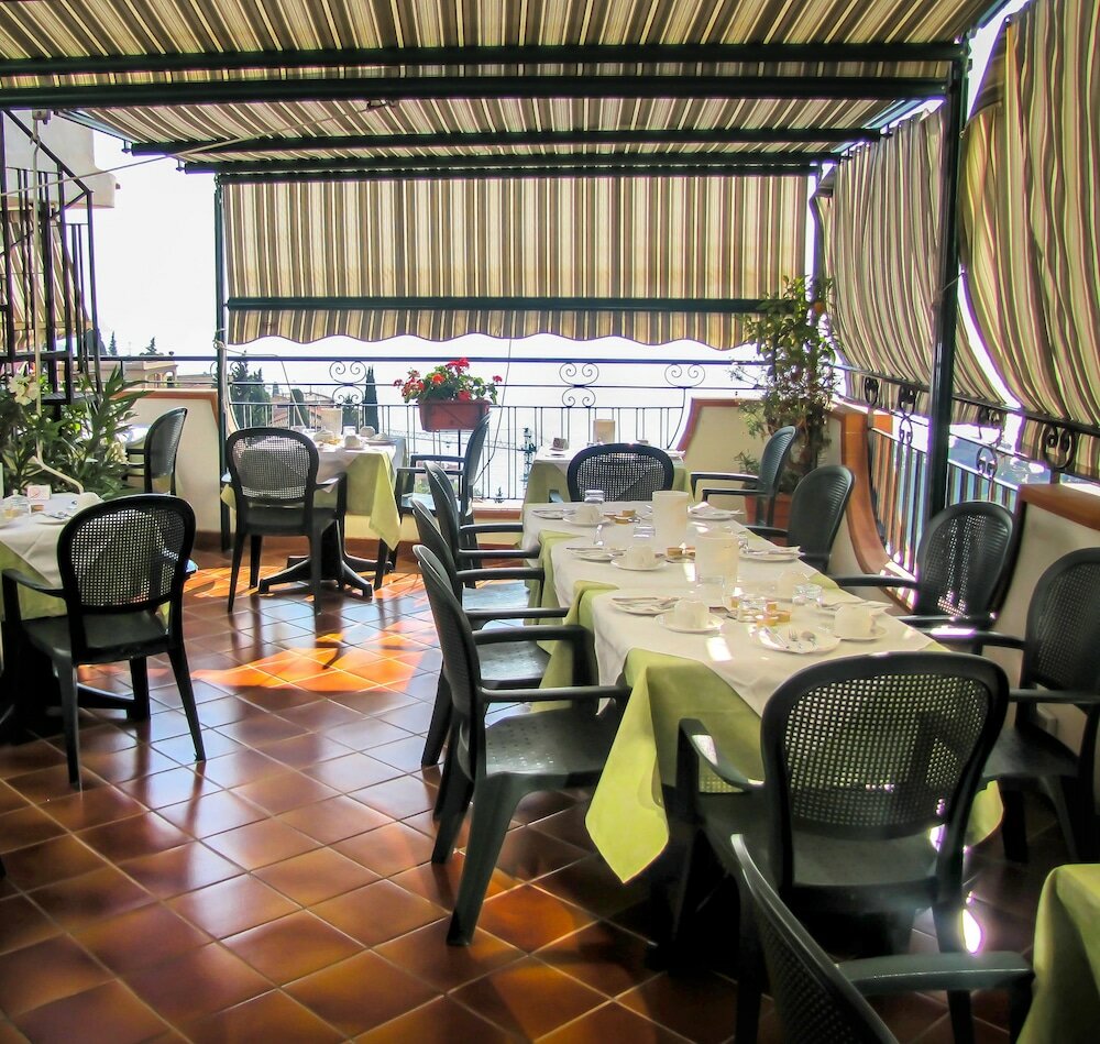 Фото Hotel Condor