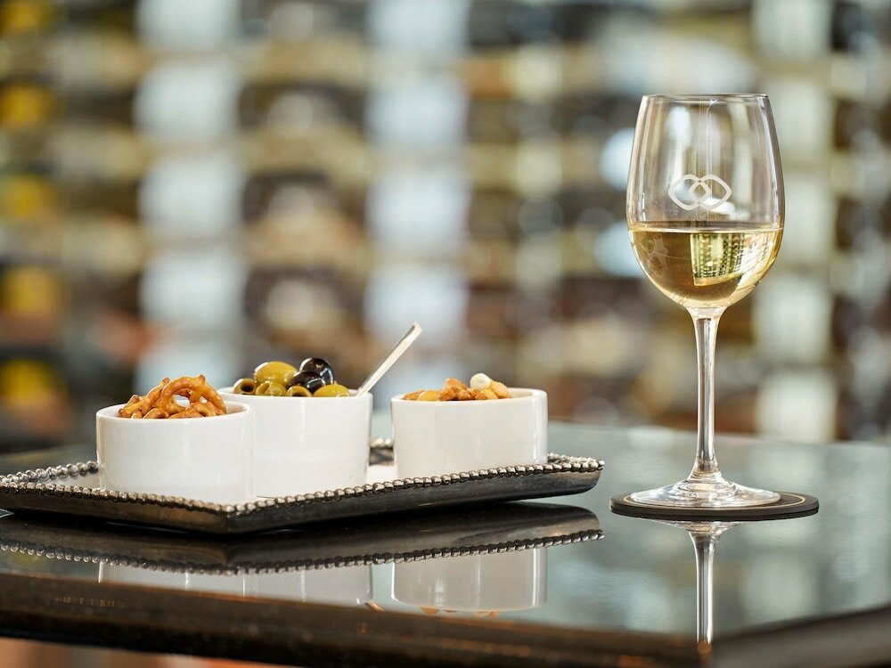 Фото Sofitel Montreal Golden Mile