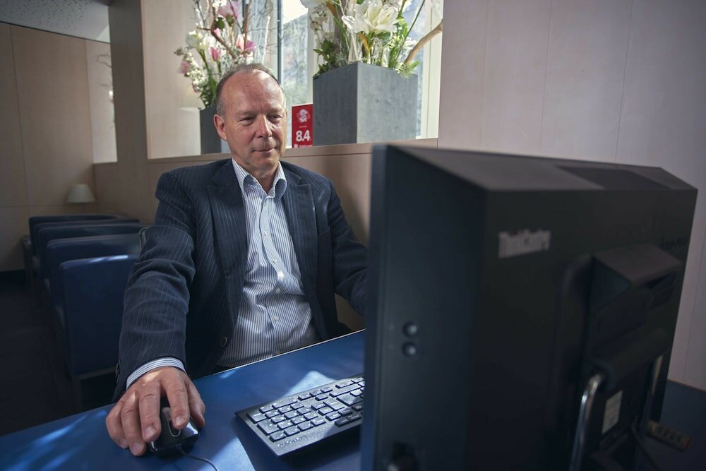 Фото Bristol Hotel