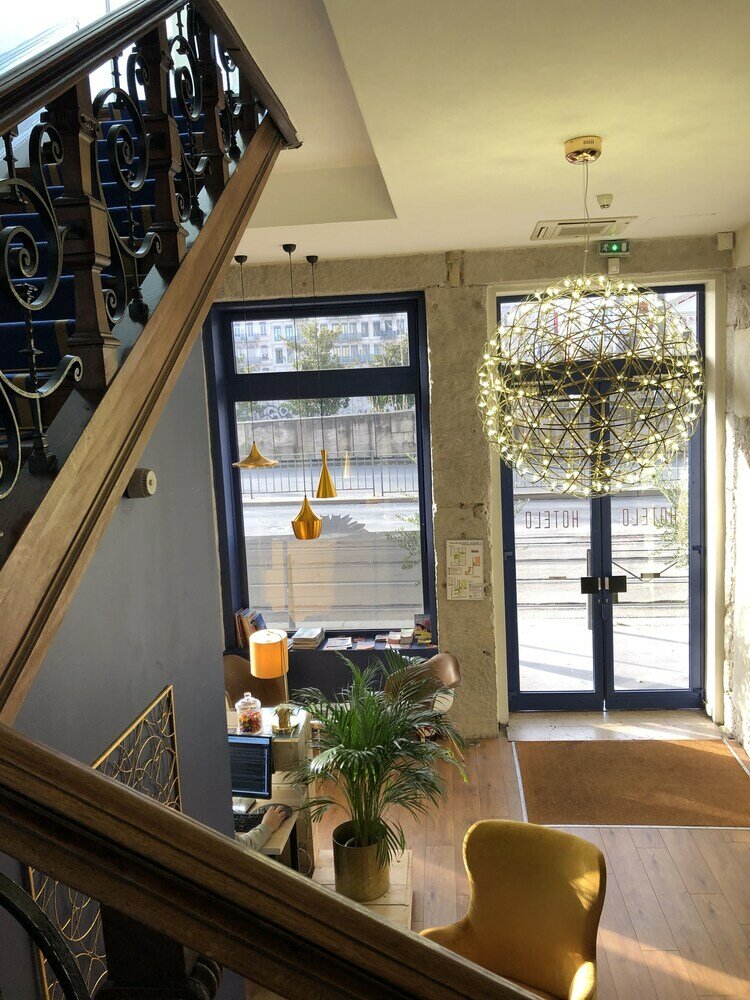 Фото Hotelo Lyon Charité