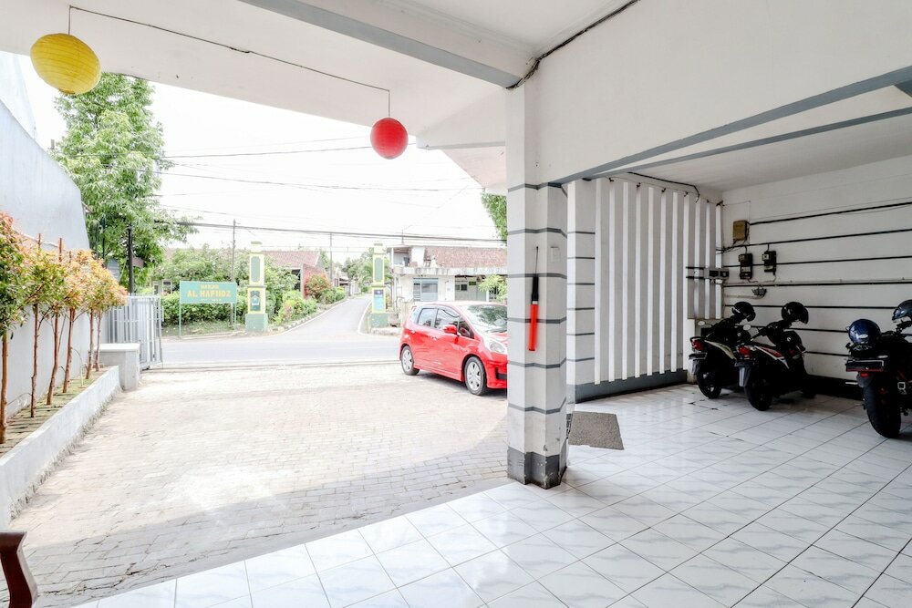 Фото Hotel Bintang Malang