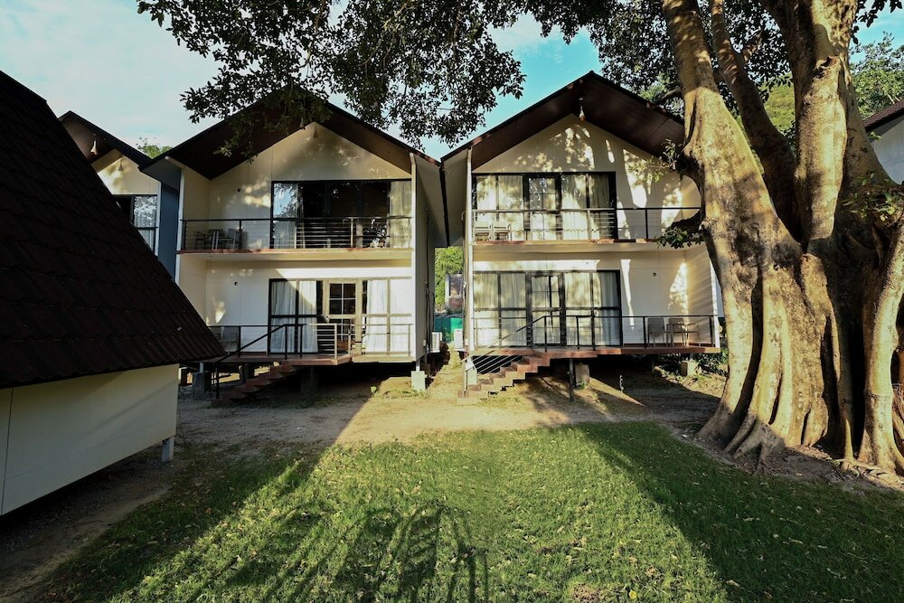 Фото WelcomHeritage Tarangi Ramganga Resort, Corbett