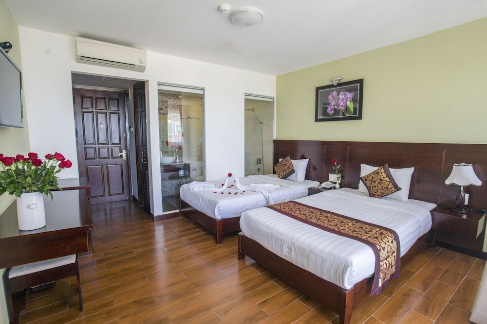 Фото Dragon Sea Hotel