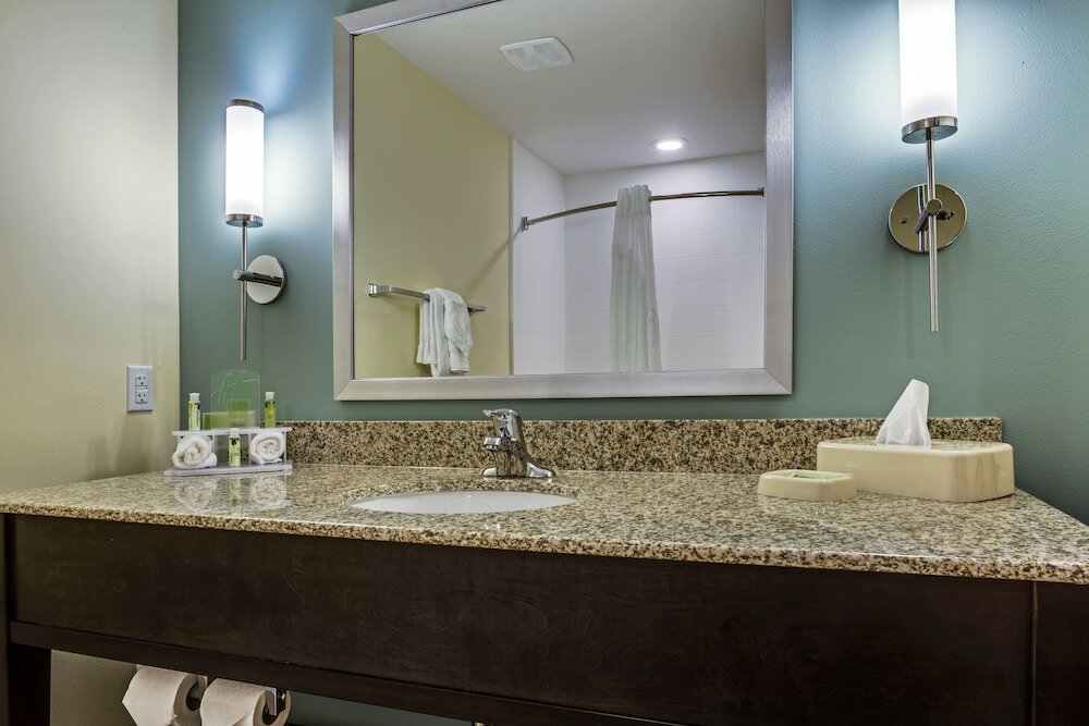 Фото Holiday Inn Express & Suites Orlando East - Ucf Area, an Ihg Hotel