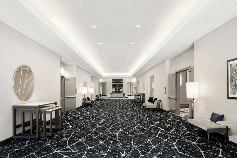 Фото Sheraton Cerritos Hotel