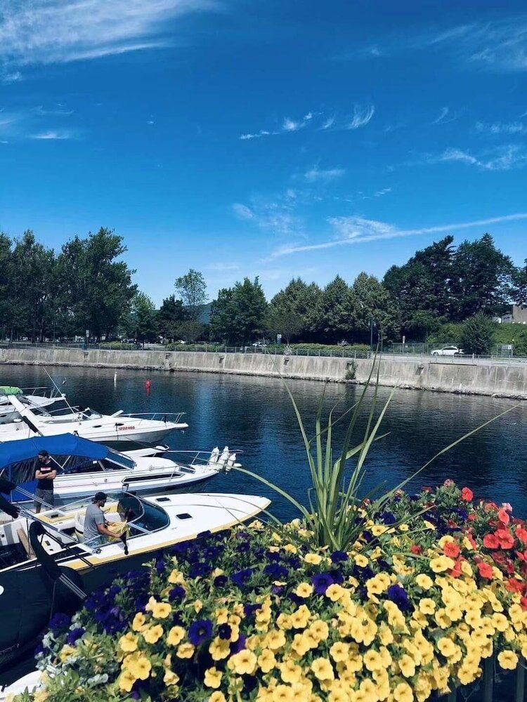 Фото Auberge Du Grand Lac