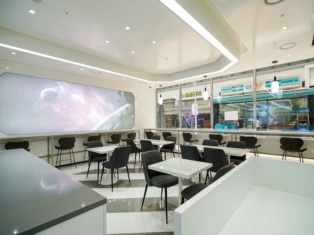 Фото Henn na Hotel Seoul Myeongdong