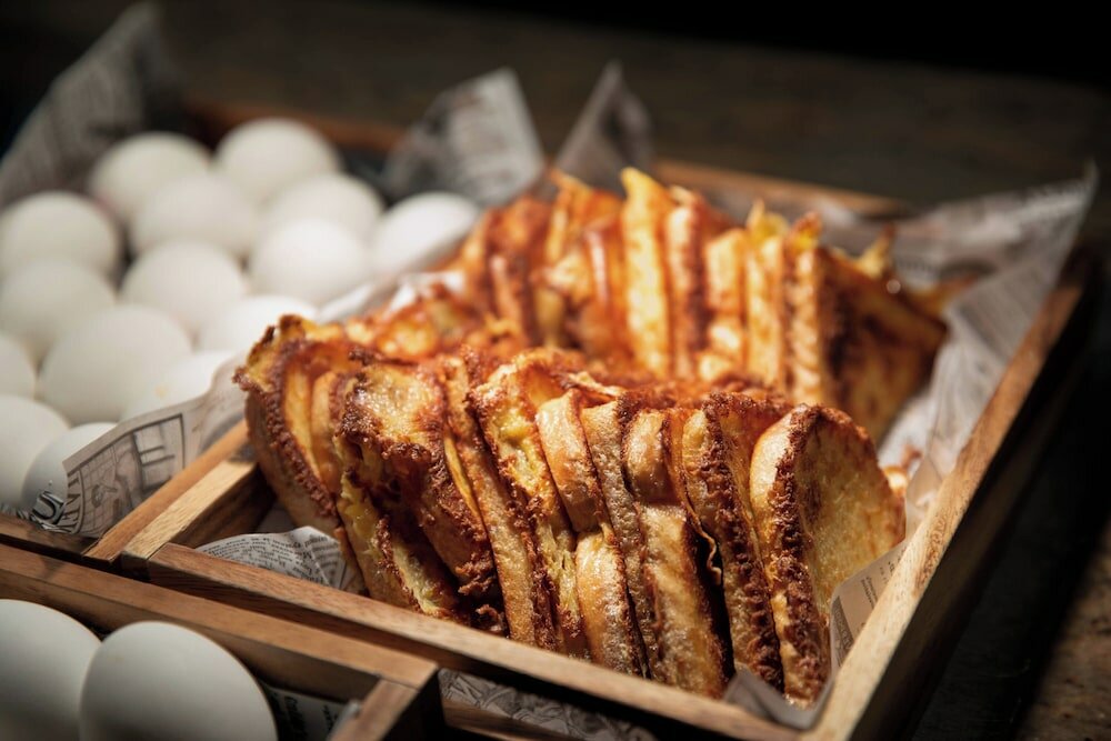 Фото Renaissance Hamburg Hotel