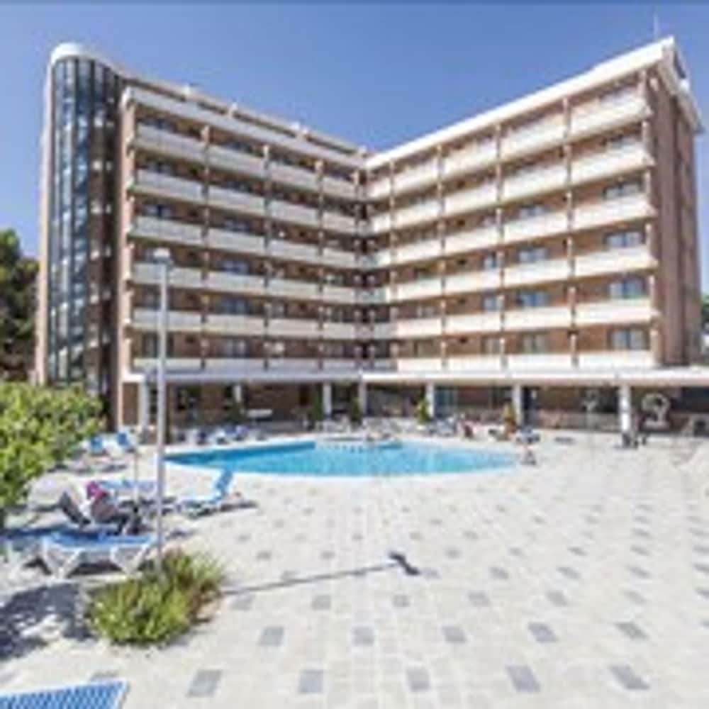 Фото Hotel California Garden