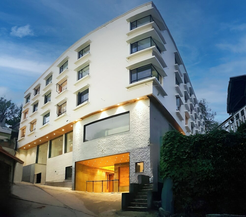 Фото отеля 1