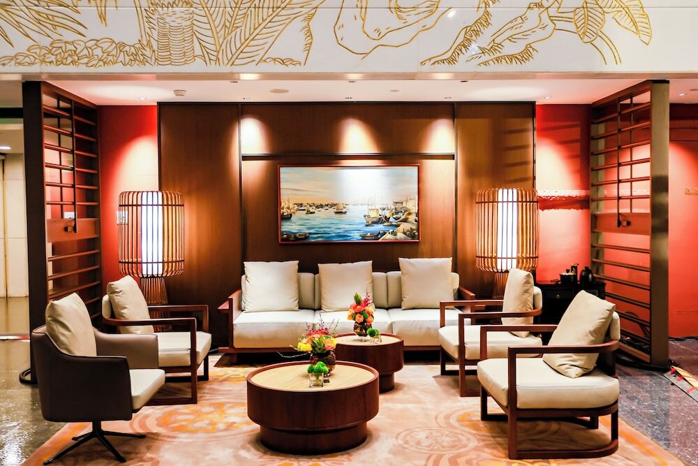 Фото Guangzhou Baiyun International Convention Center LN Dongfang Hotel