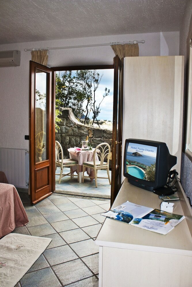 Фото Punta Chiarito Resort