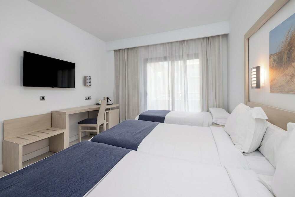 Фото Hotel SPA Cádiz Plaza