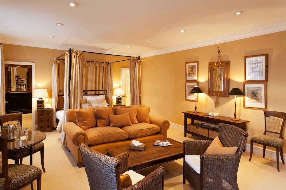 Фото Rowton Hall Hotel and SPA