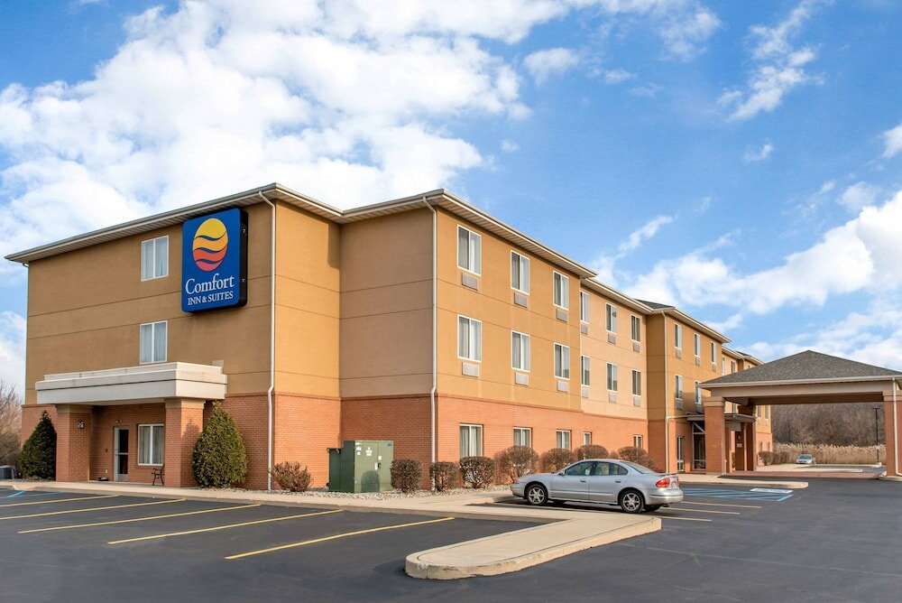 Фото Comfort Inn & Suites Porter near Indiana Dunes