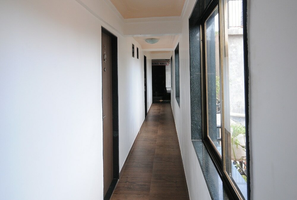 Фото Hotel Vyankatesh